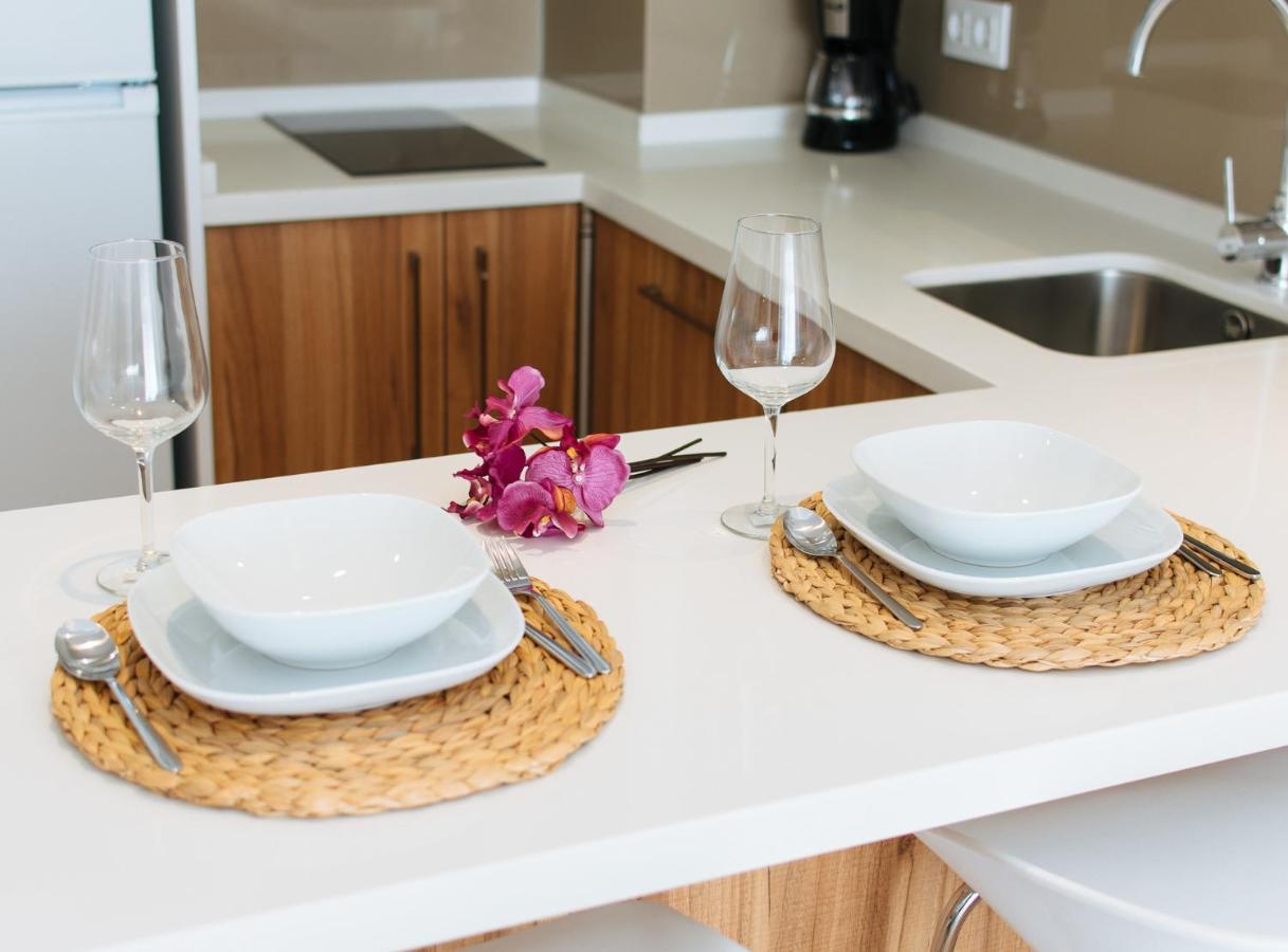 Azahares Suite Apartment Sevilla Dış mekan fotoğraf